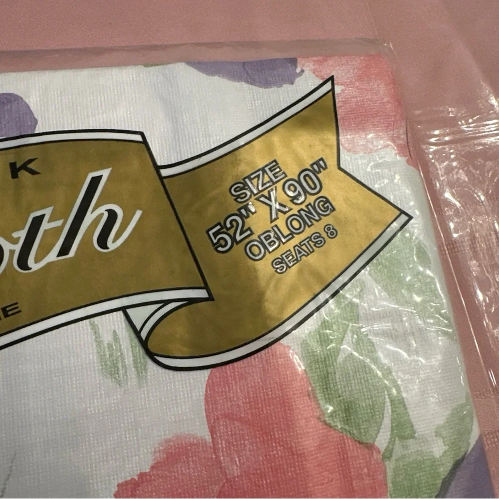 Vintage Better Home vinyl and flannel tablecloth 52 in x 90 in oblong floral